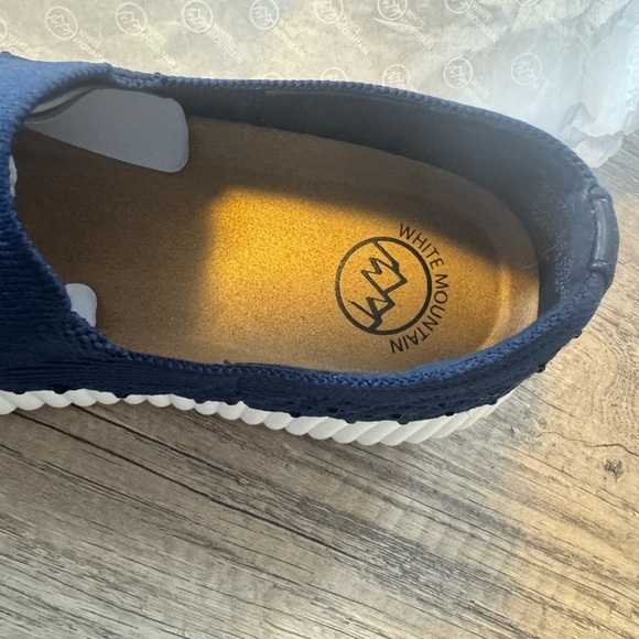 White Mountain Blue and Cream Loafers Slip-On Shoes - Picture 5 of 6